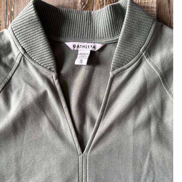 Athleta Eastbound Minimalist Gray/Green Pullover Ribbed Collar Sweatshirt XL - Picture 8 of 12